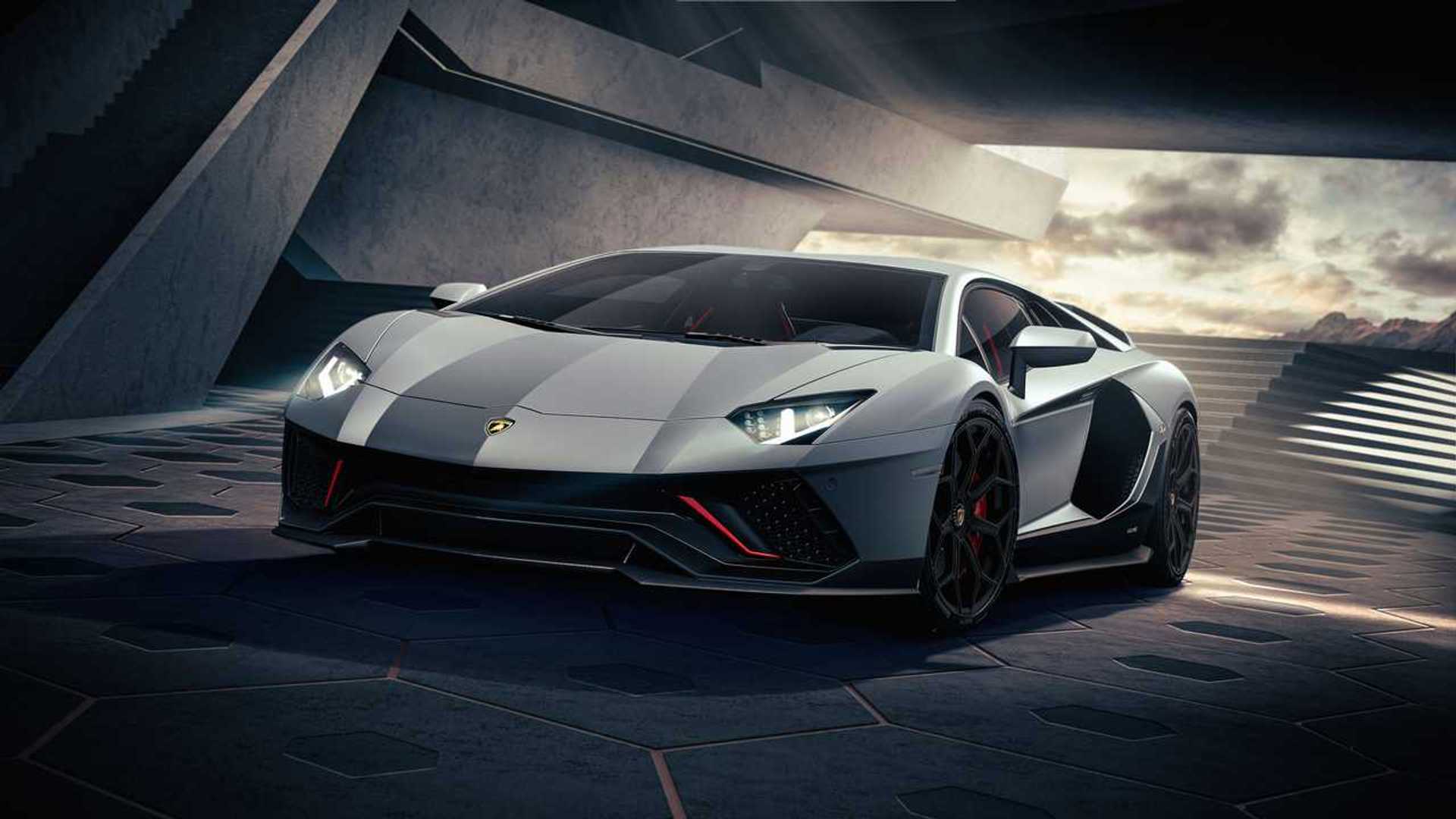 Lamborghini Uses Aventador Ultimae To Tease Something "Ultimate"