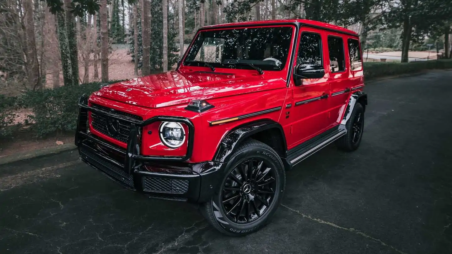 Mercedes-Benz G-Class Edition 555 Debuts with High-Class Cabin