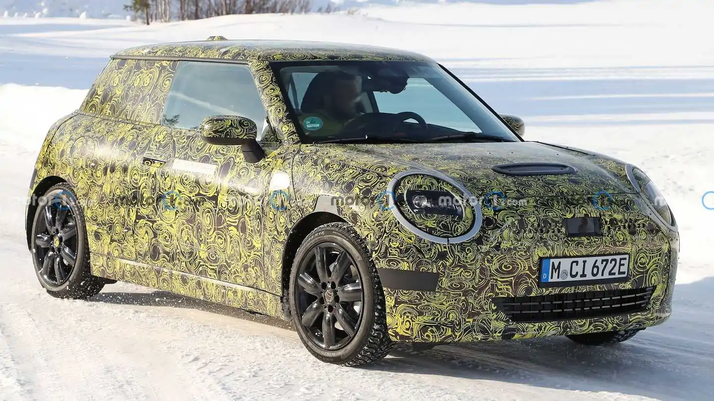 New Mini 3-Door Spy Shots Show Hatch Covered In Clever Camo